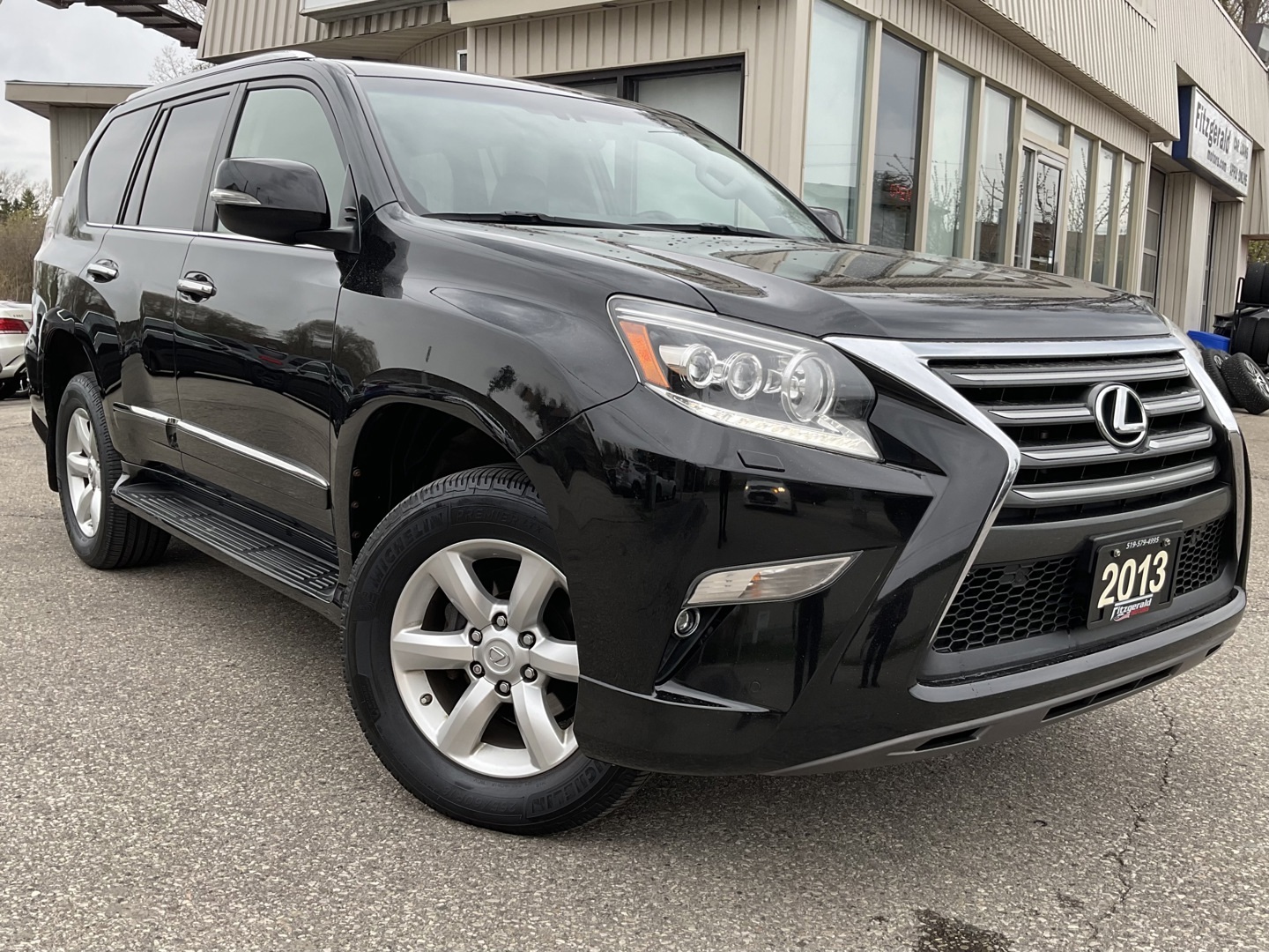 2014 Lexus GX 460 Sport Utility - LEATHER! BACK-UP CAM! 4WD! 7 PASS
