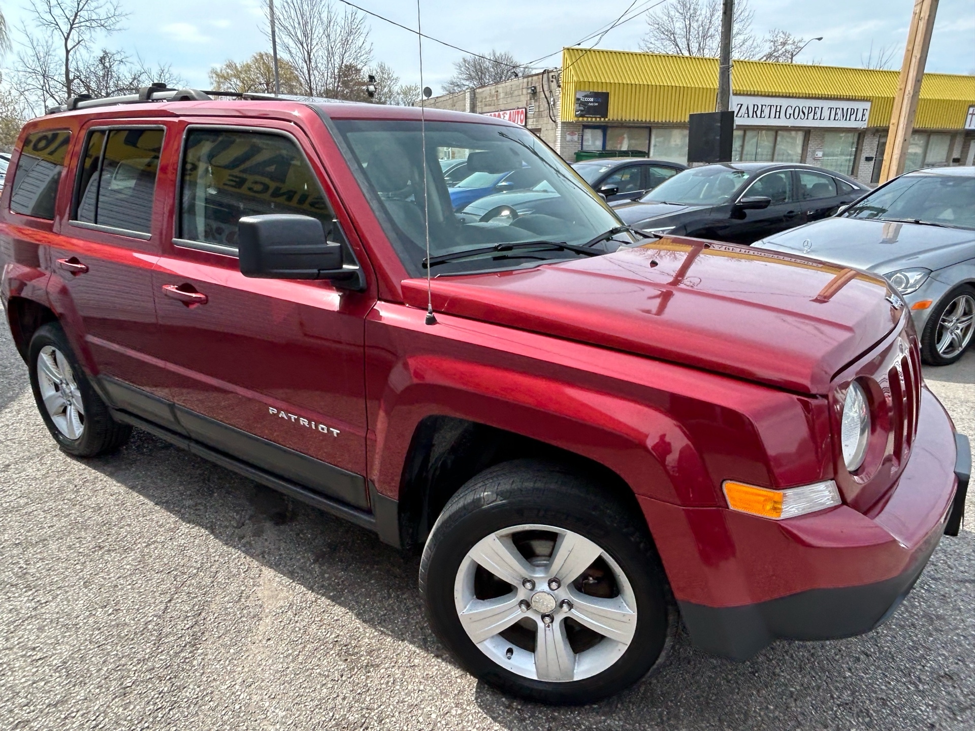 2015 Jeep Patriot Limited/4WD/NAVI/LEATHER/ROOF/LOADED/ALLOYS/CLEAN 