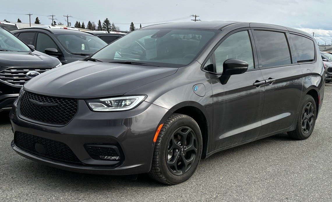 2023 Chrysler Pacifica Hybrid Touring L 2WD