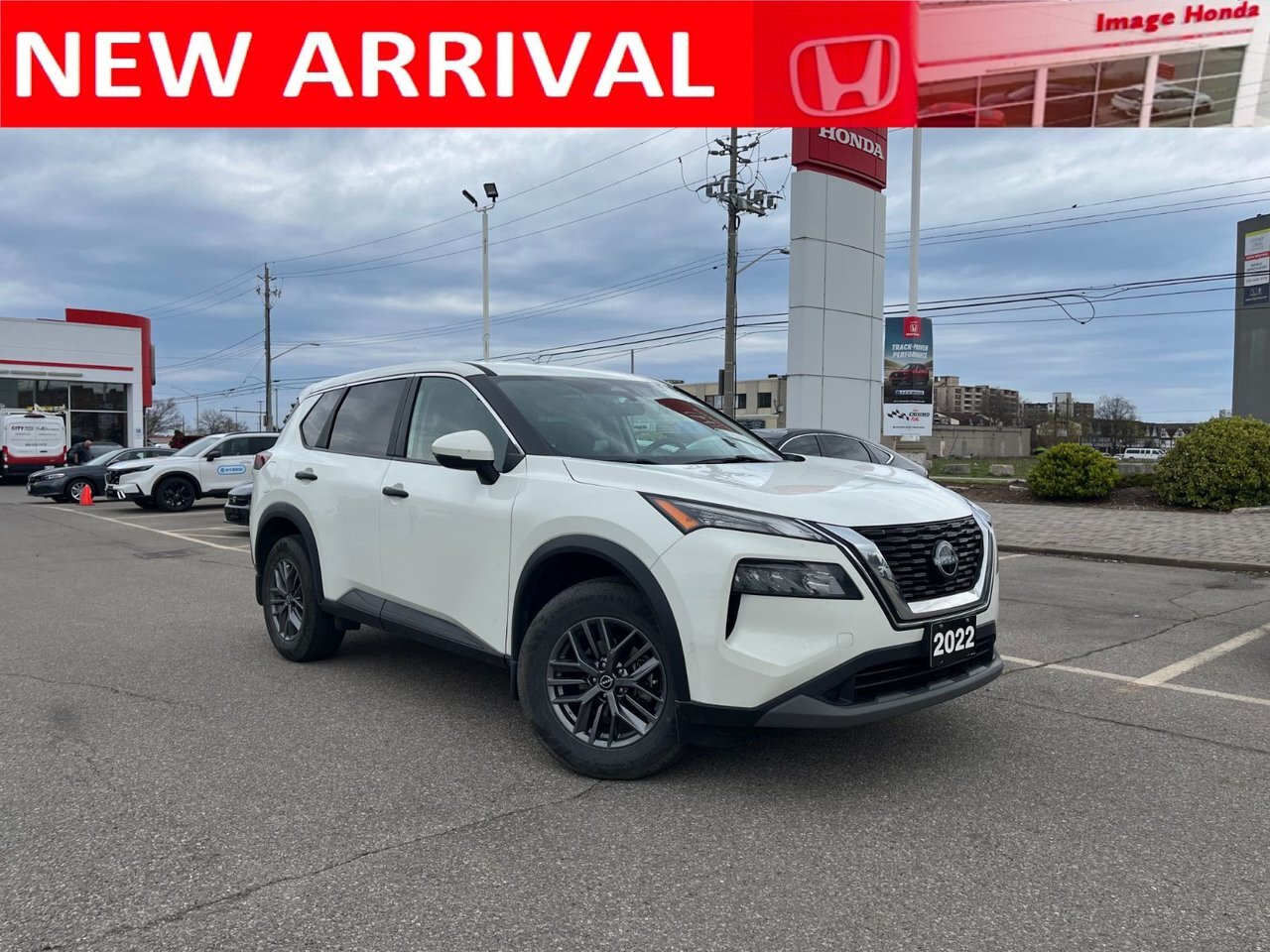 2022 Nissan Rogue S | CARPLAY | ONE OWNER | CLEAN CARFAX / 