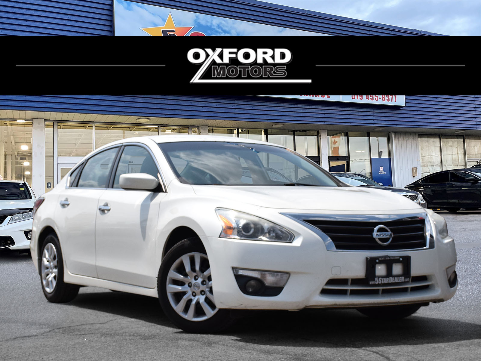 2015 Nissan Altima EXCELLENT CONDITION MUST SEE WE FINANCE ALL CREDIT