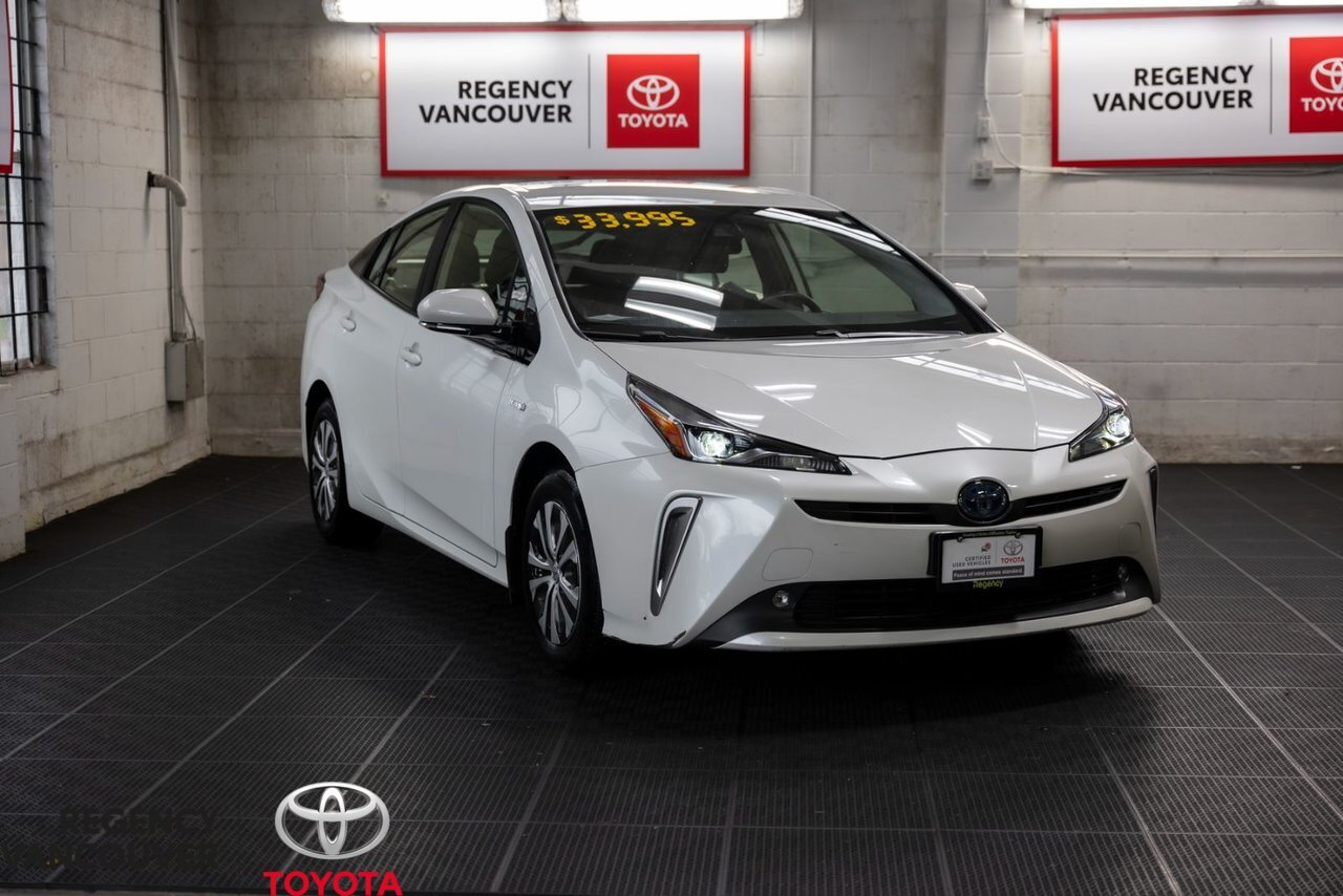 2019 Toyota Prius Technology AWD-e 11.6 HD DISPLAY | BLIND SPOT SYST