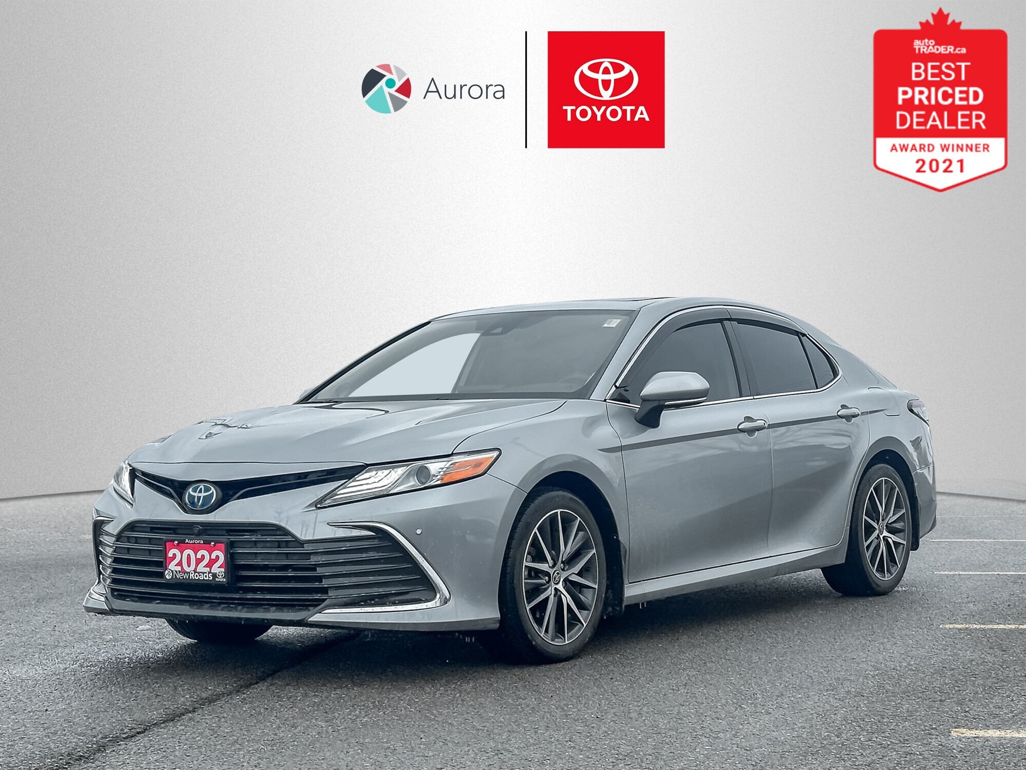 2022 Toyota Camry Hybrid XLE Hybrid - One Owner, No Accidents.