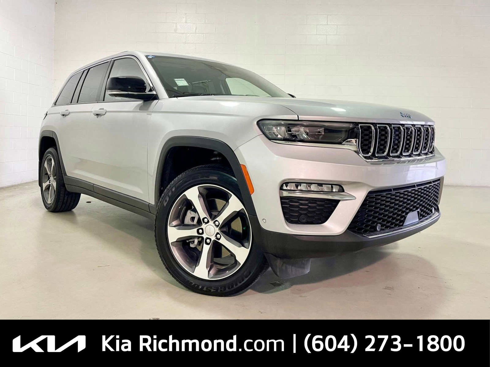 2022 Jeep Grand Cherokee 4xe | PLUG-IN HYBRID | NO PST | FULLY LOADED