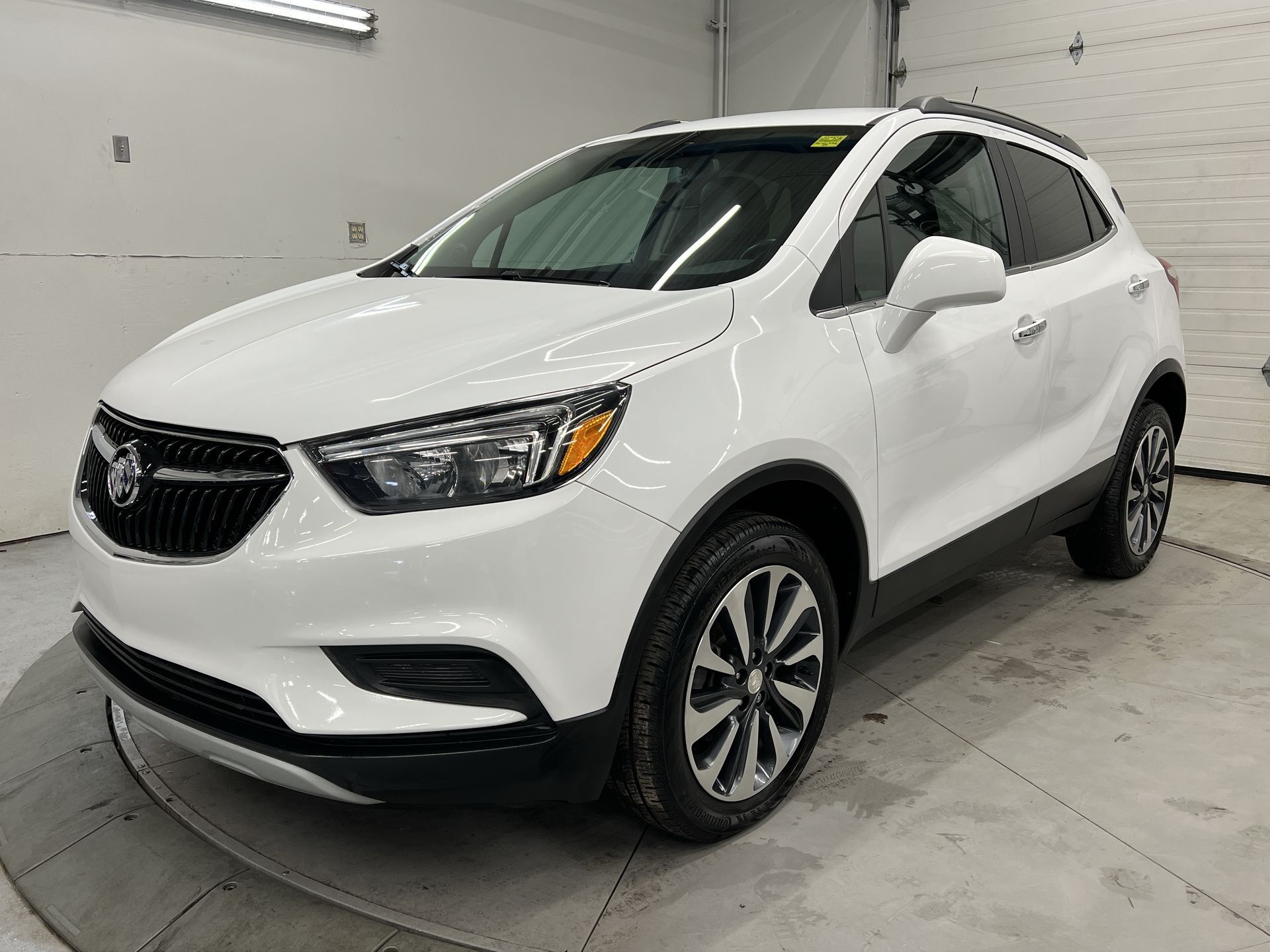 2022 Buick Encore AWD | LEATHER | BLIND SPOT | REMOTE START |CARPLAY
