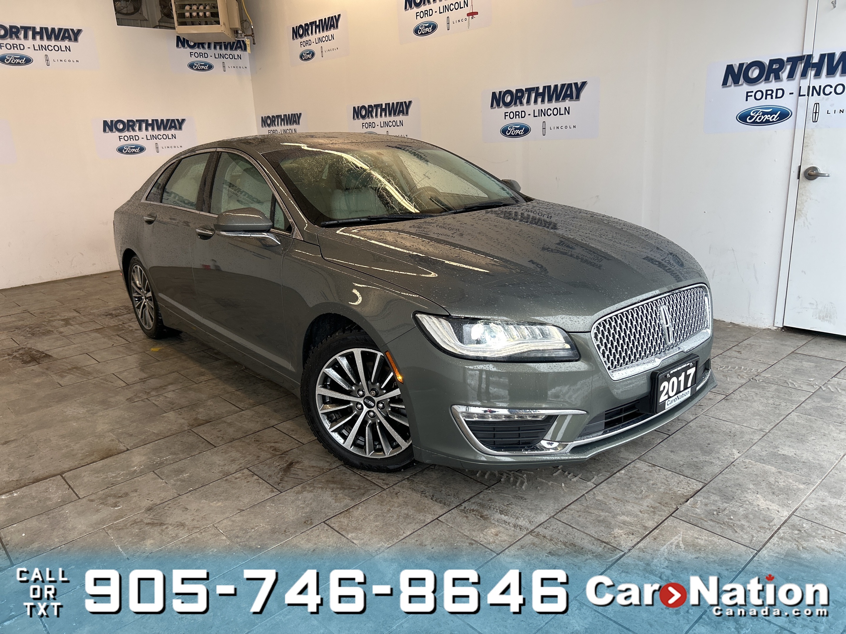 2017 Lincoln MKZ SELECT PLUS | HYBRID | LEATHER | NAV | ONLY 60KM!