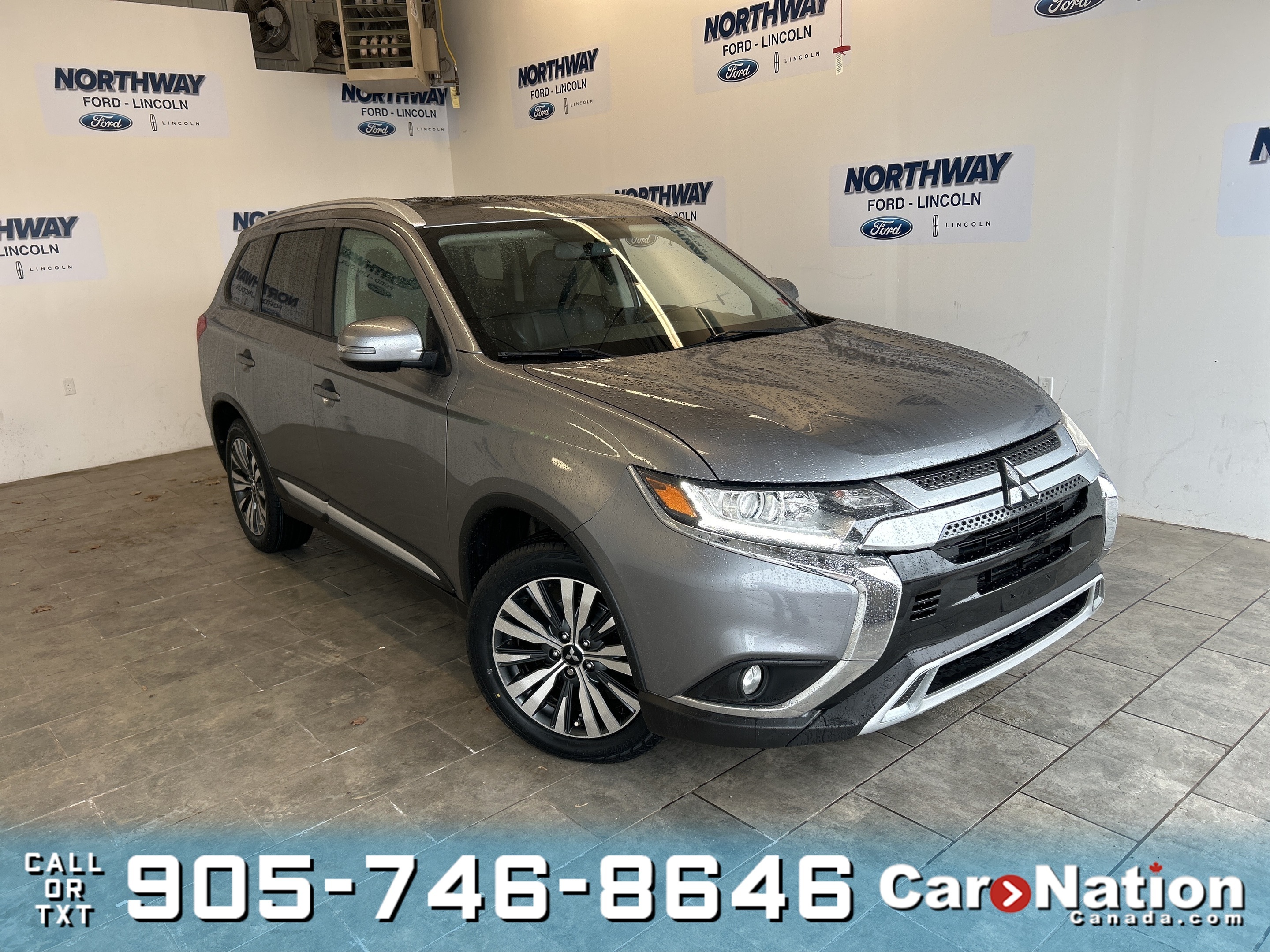 2020 Mitsubishi Outlander 4X4 | LEATHER | SUNROOF | TOUCHSCREEN | 7 PASS