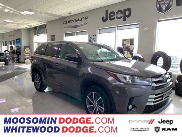 2017 Toyota Highlander XLE Leather Loaded Great deal