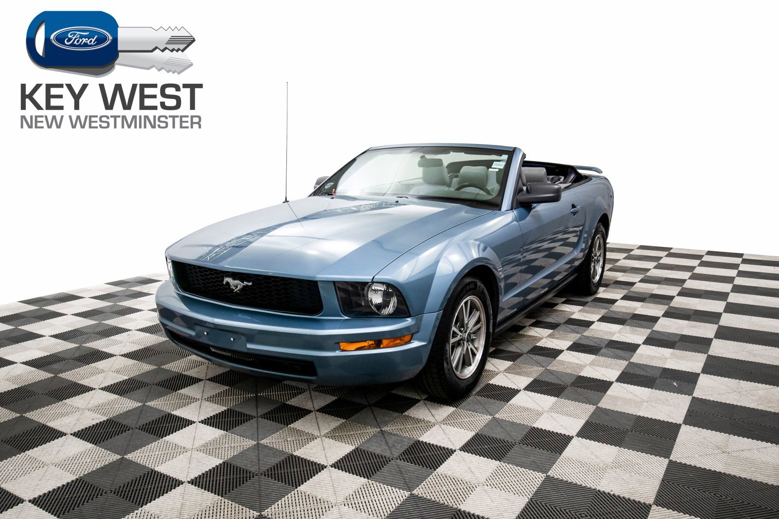 2005 Ford Mustang Convertible V6 Leather