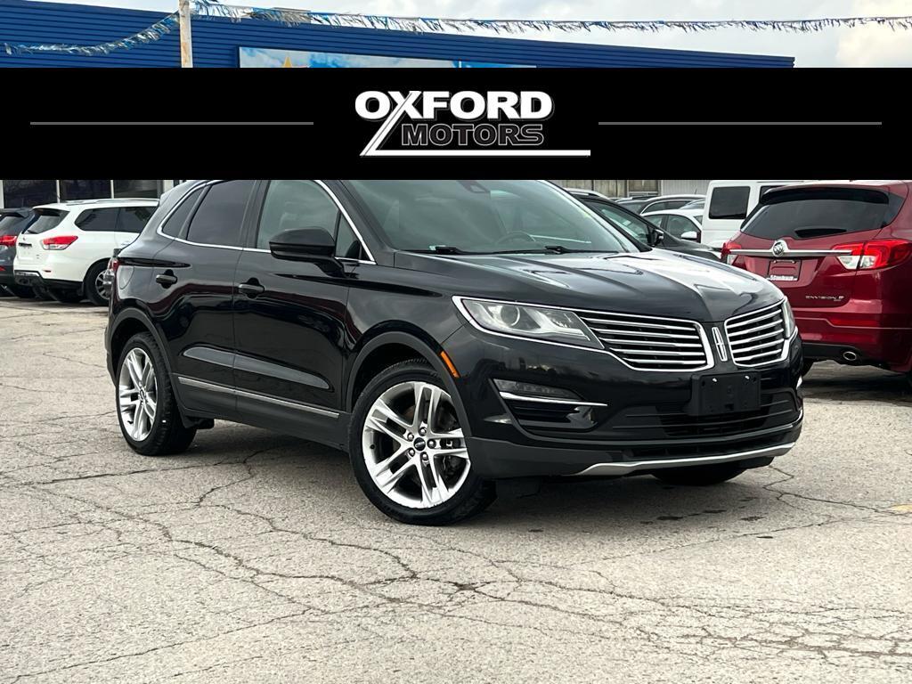 2015 Lincoln MKC NAV LEATHER PANO ROOF MINT! WE FINANCE ALL CREDIT!