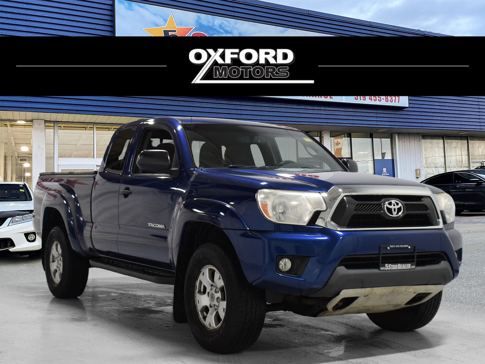 2015 Toyota Tacoma GREAT CONDITION! MUST SEE! WE FINANCE ALL CREDIT!