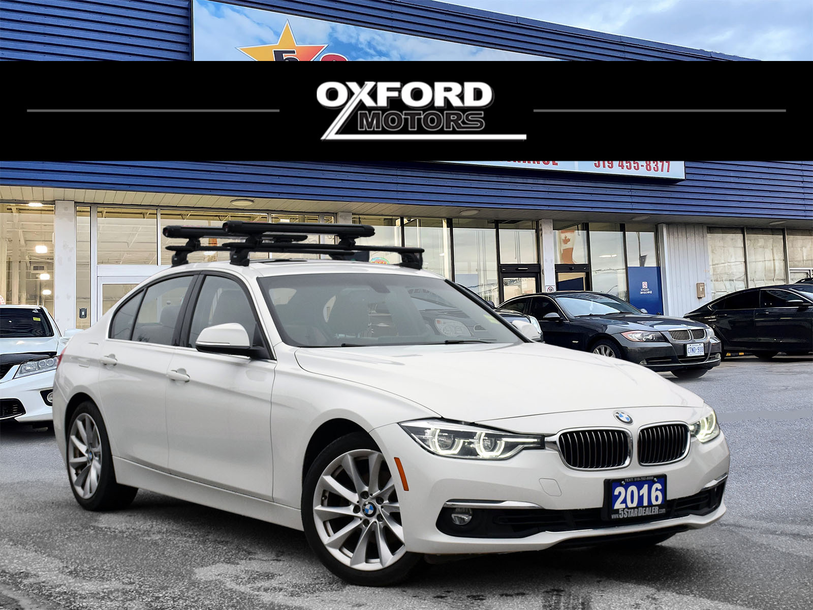 2016 BMW 3 Series NAV LEATHER SUNROOF MINT! WE FINANCE ALL CREDIT!