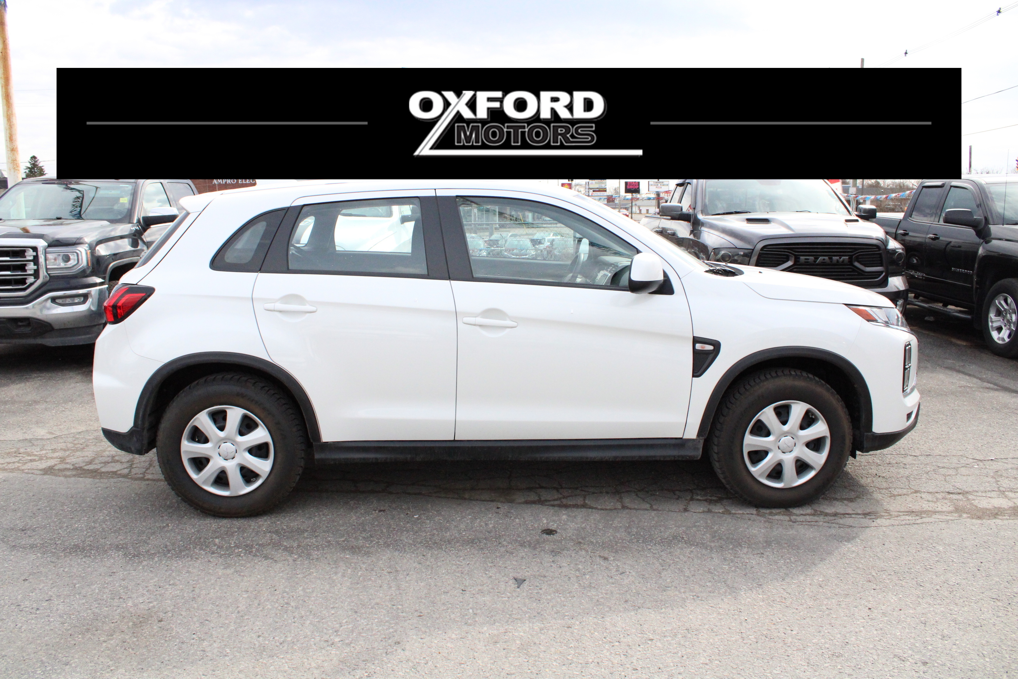 2020 Mitsubishi RVR EXCELLENT CONDITION! LOW KM! WE FINANCE ALL CREDIT