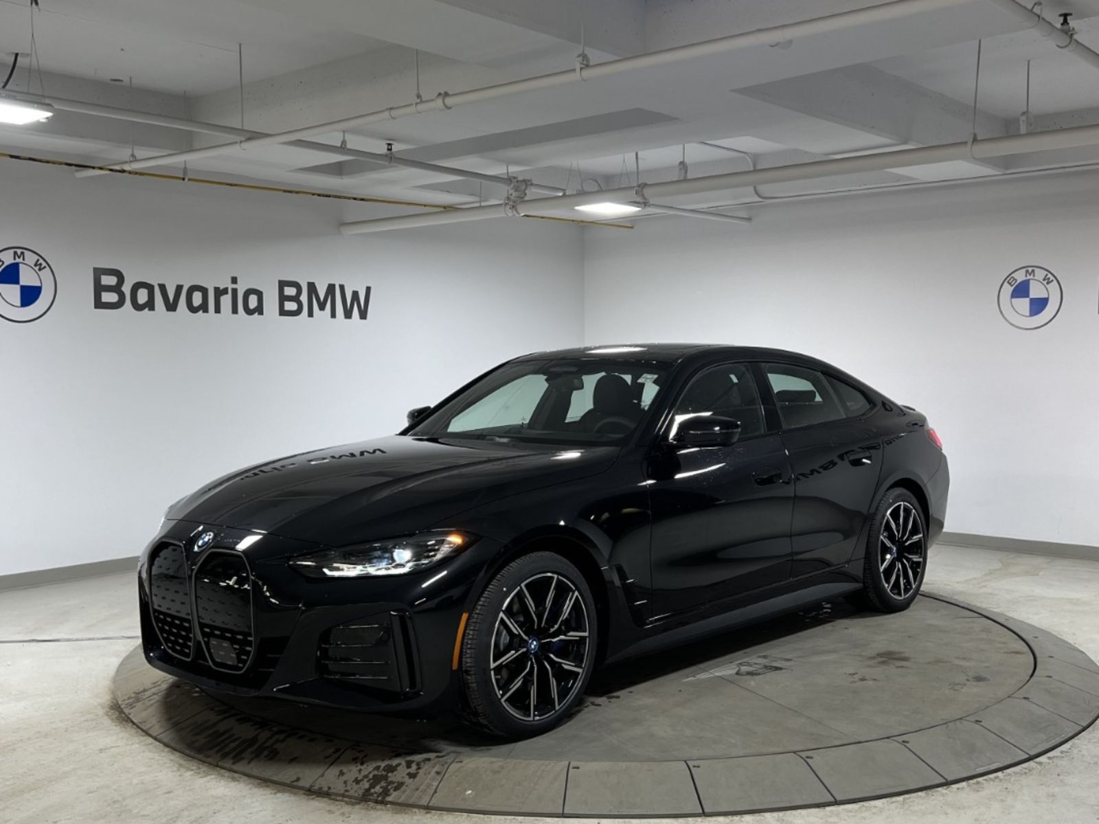 2024 BMW i4 eDrive40 | Premium Enhanced Pkg | Advanced Driver 