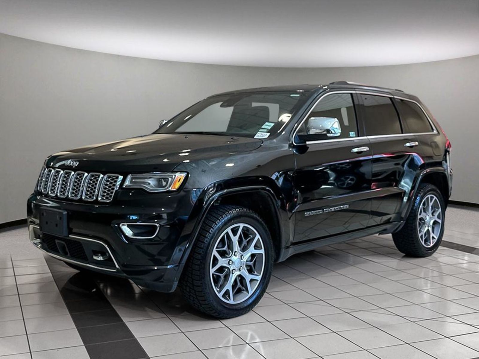 2021 Jeep Grand Cherokee Overland - NO ACCIDENTS / LOCAL / NO FEES