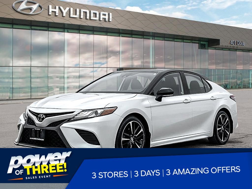 2019 Toyota Camry XSE | Leather Seats | Panoramic Sunroof | Alloys