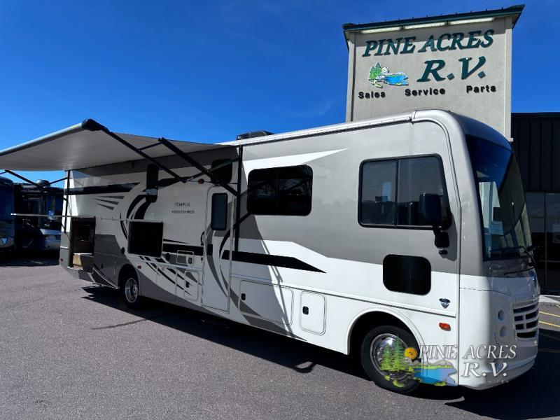 2021 Holiday Rambler Admiral 34J   only 13 Milles