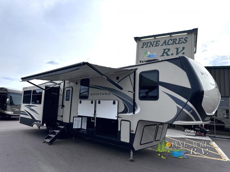 2019 Keystone RV Montana High Country 385BR Mid-Bunk/Office