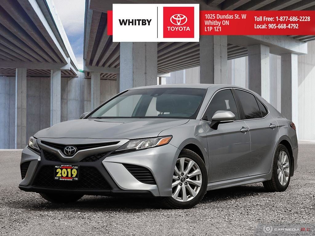 2019 Toyota Camry SE FWD / ALLOY WHEELS / FRONT BUCKET SEATS