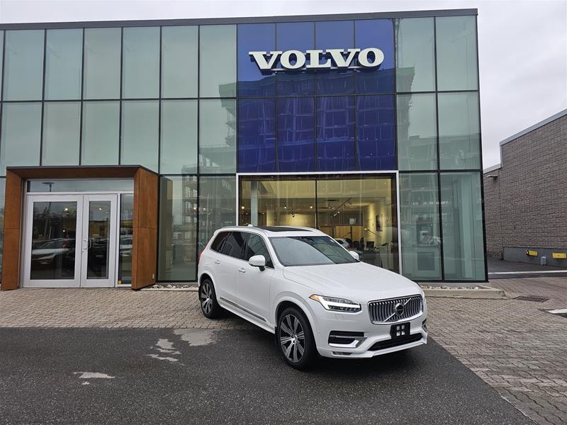 2021 Volvo XC90 T6 AWD Inscription (7-Seat)