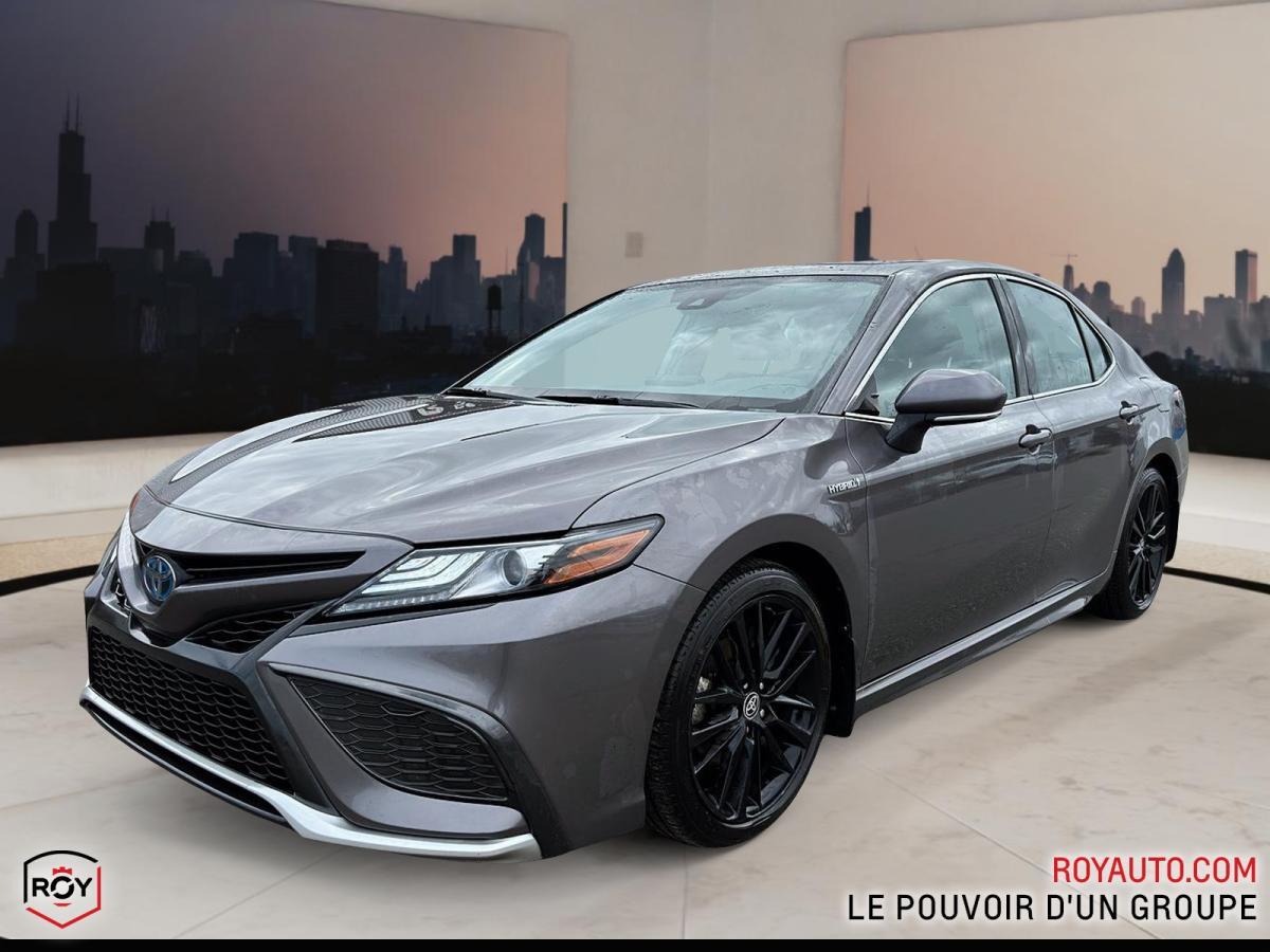 2021 Toyota Camry Hybrid XSE | Cuir | Toit Ouvrant | Apple | Android