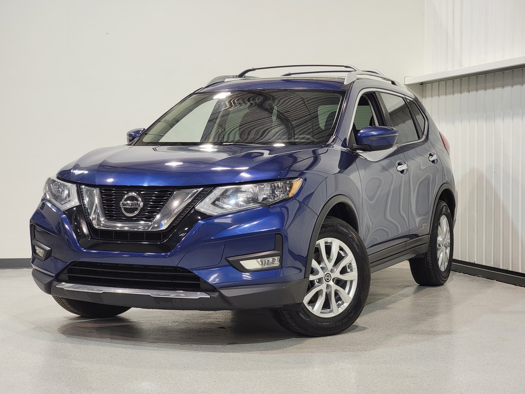 Nissan Rogue 2019 Air conditioner, CD player, Electric mirrors, Power Seats, Electric windows, Speed regulator, Heated mirrors, Heated seats, Electric lock, Bluetooth, Panoramic sunroof, , rear-view camera, Steering wheel radio controls
