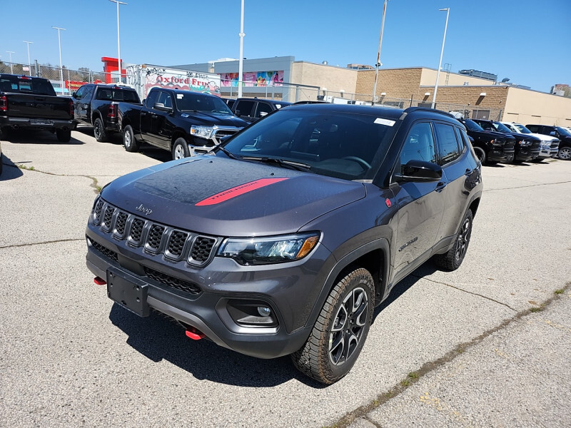 2024 Jeep Compass Trailhawk  - Leather Seats - Sunroof