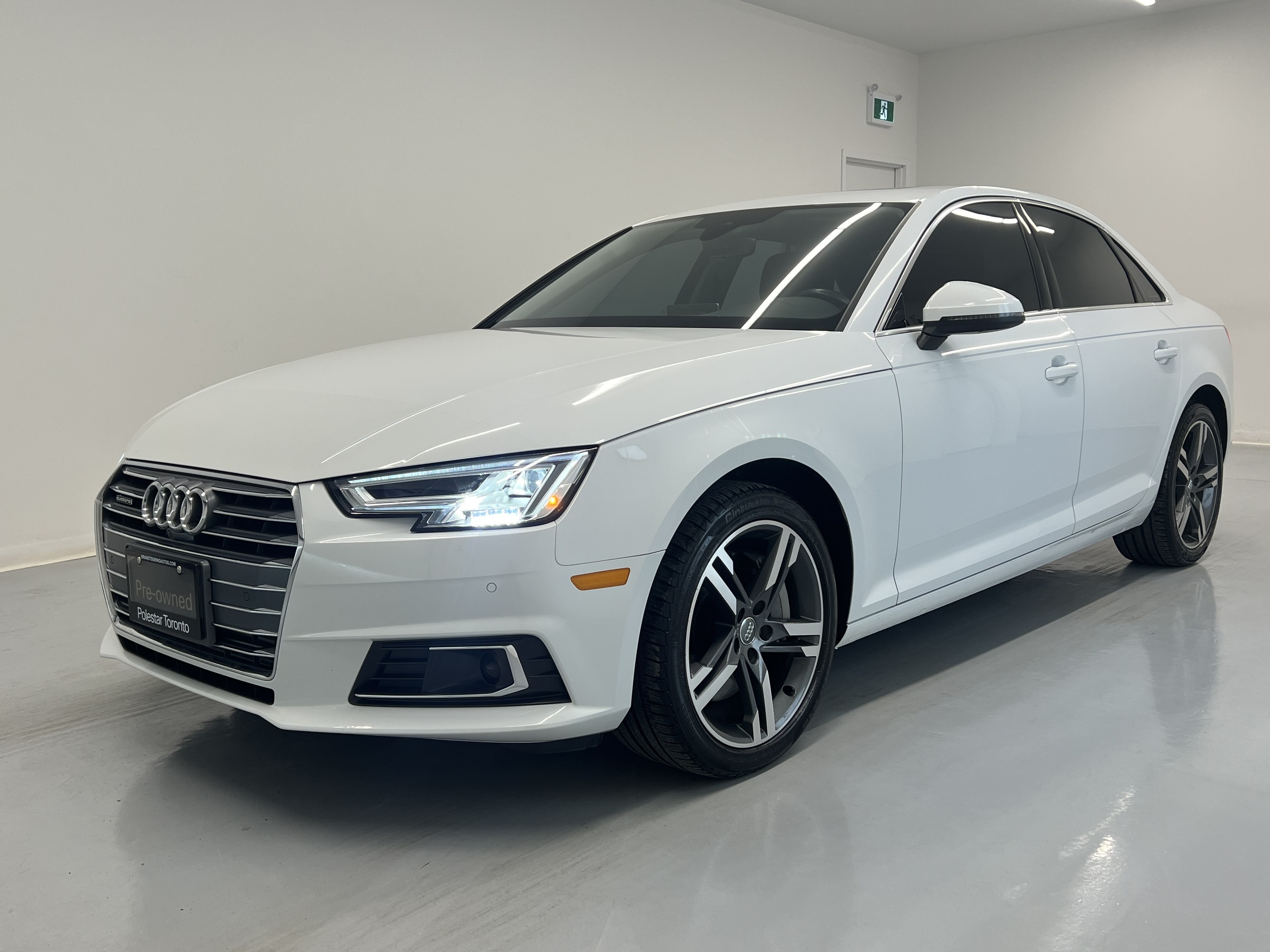 2017 Audi A4 Technik**LEASE FOR 24 MONTHS** Adaptive Cruise 