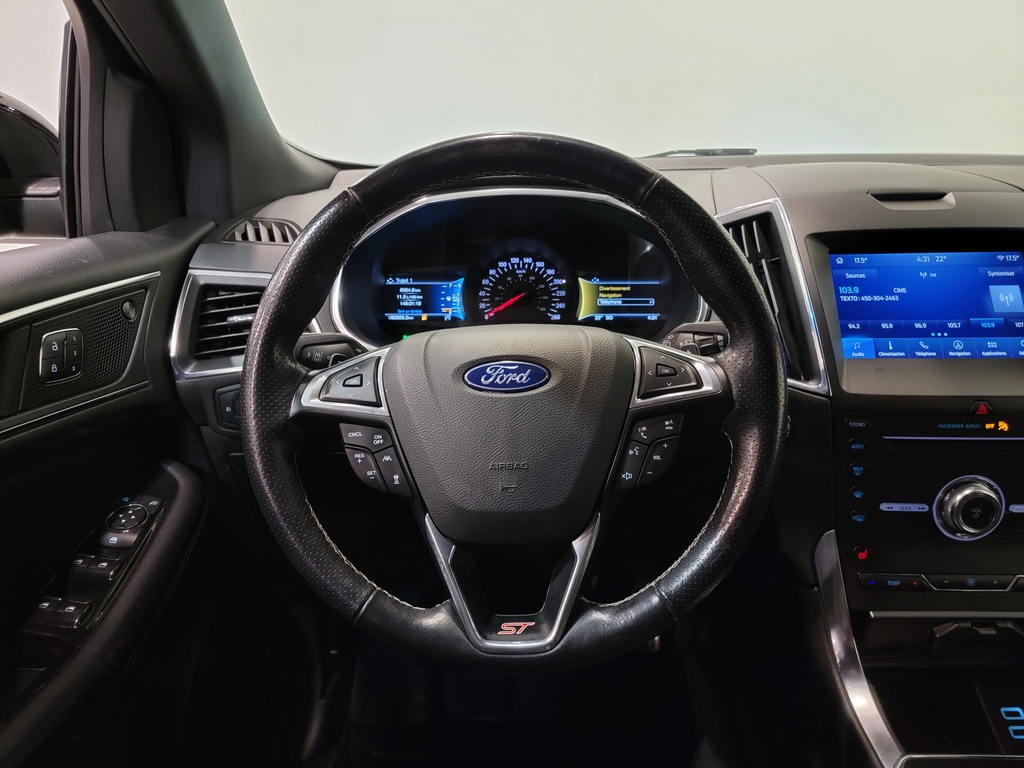 Ford Edge 2019 Air conditioner, Navigation system, Electric mirrors, Power Seats, Electric windows, Speed regulator, Heated seats, Leather interior, Electric lock, Seat memories, Bluetooth, rear-view camera, Steering wheel radio controls