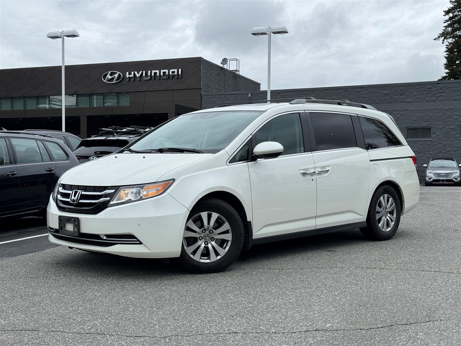 2015 Honda Odyssey EX-L | LEATHER | REAR ENTERTAINMENT