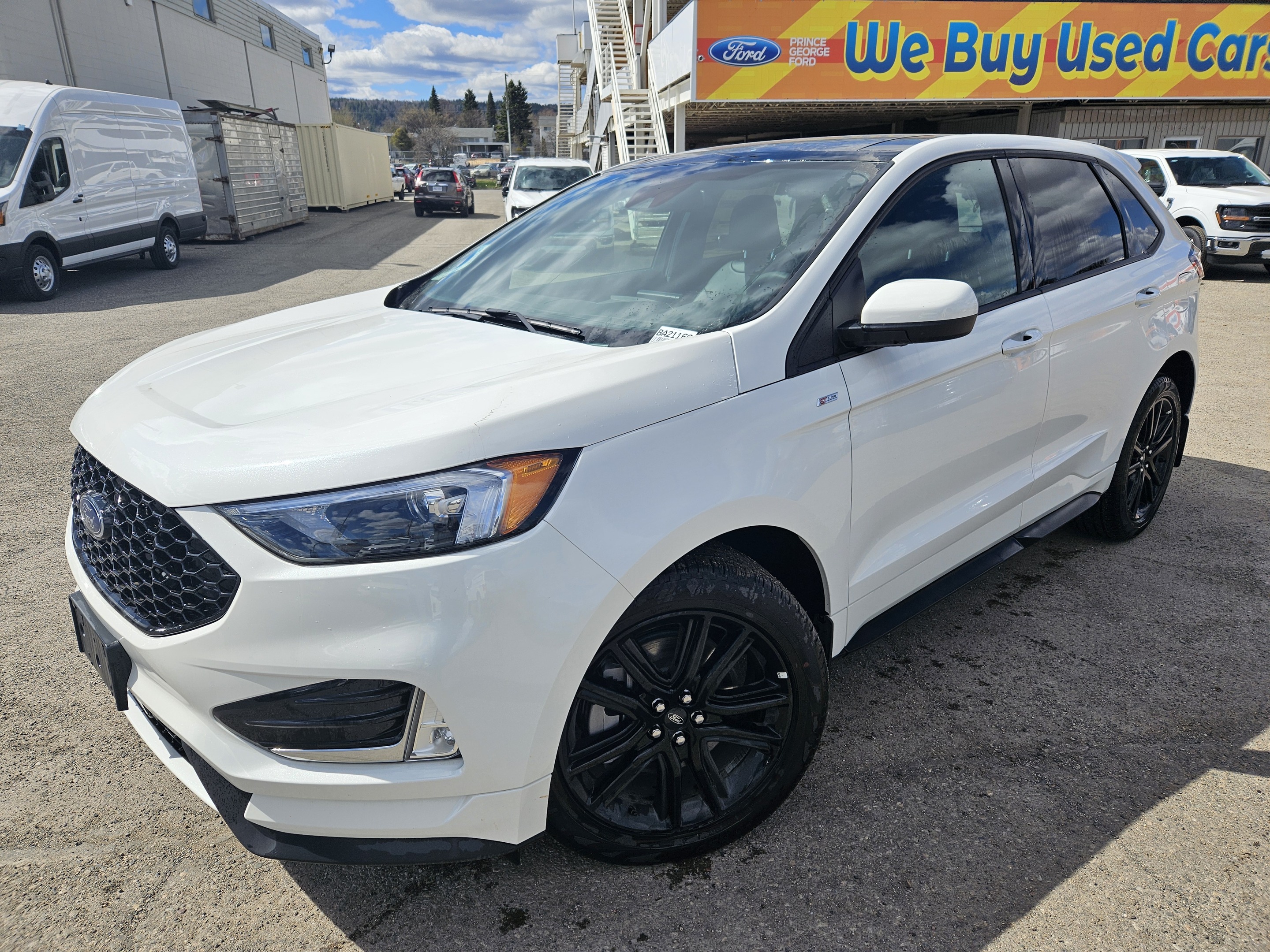 2024 Ford Edge ST Line | AWD | Class II Tow/Cold Weather Package