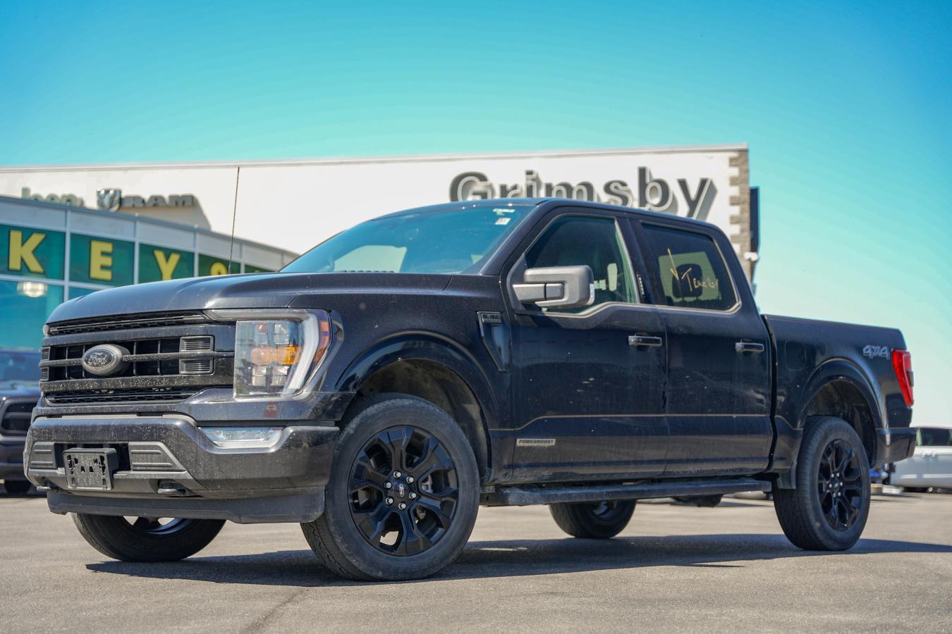 2022 Ford F-150 XLT | CREW | BLACK APPEARANCE | LEATHER | NAV |
