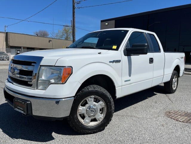 2013 Ford F-150 XLT 4WD SUPER CAB **1 OWNER-CERTIFIED-NEW BRAKES**