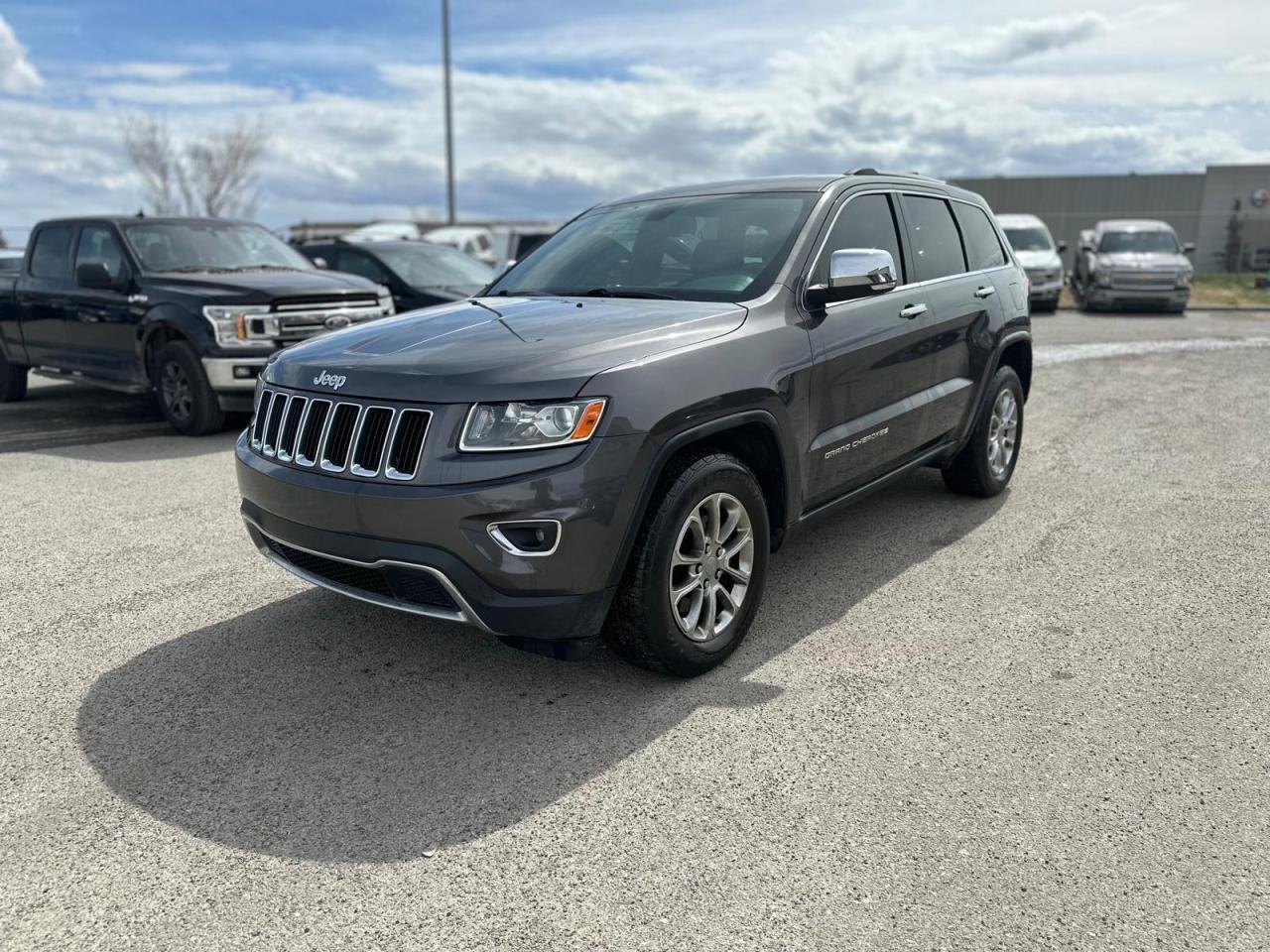 2014 Jeep Grand Cherokee LIMITED | LEATHER | BACKUP CAM | SUNROOF | $0 DOWN