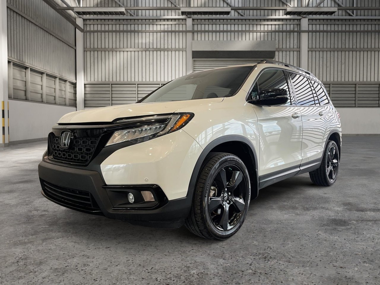 2019 Honda Passport Touring One owner, no accidents!