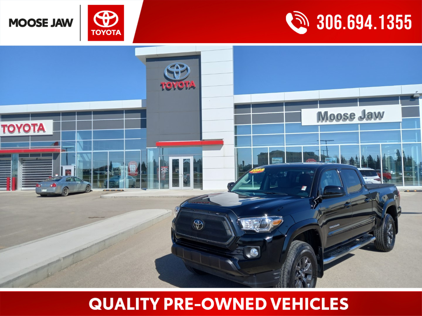 2023 Toyota Tacoma LOCAL TRADE WITH ONLY 9,687 KMS, SR5 SPORT PACKAGE
