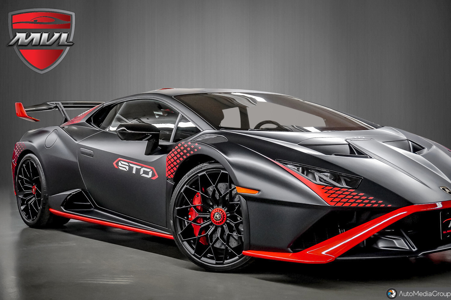 2022 Lamborghini Huracan STO NO LUX TAX, HIGHLY OPTIONED, RARE STO