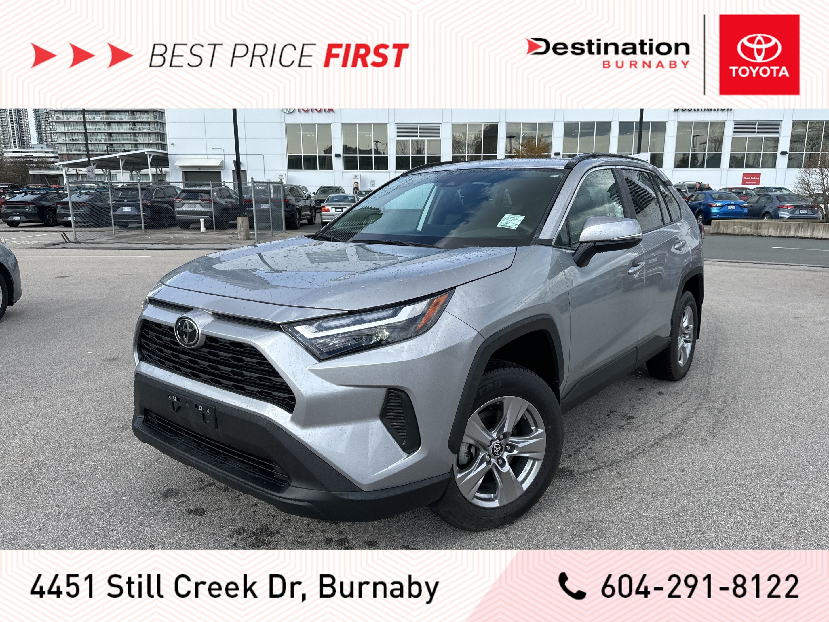 2022 Toyota RAV4 XLE AWD - Local No Accidents 1owner!