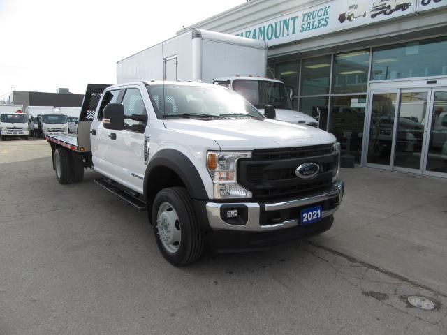 2021 Ford F-550 DIESEL CREW  4X4 WITH 12 FT FLAT DECK / 4 IN STOCK