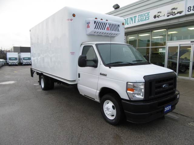2021 Ford E-450 GAS 16 FT REFRIGERATED CUBE WITH POWER LIFTGATE