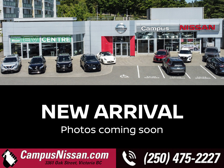 2015 Nissan Rogue S | Island Vehicle | Low KMs | 