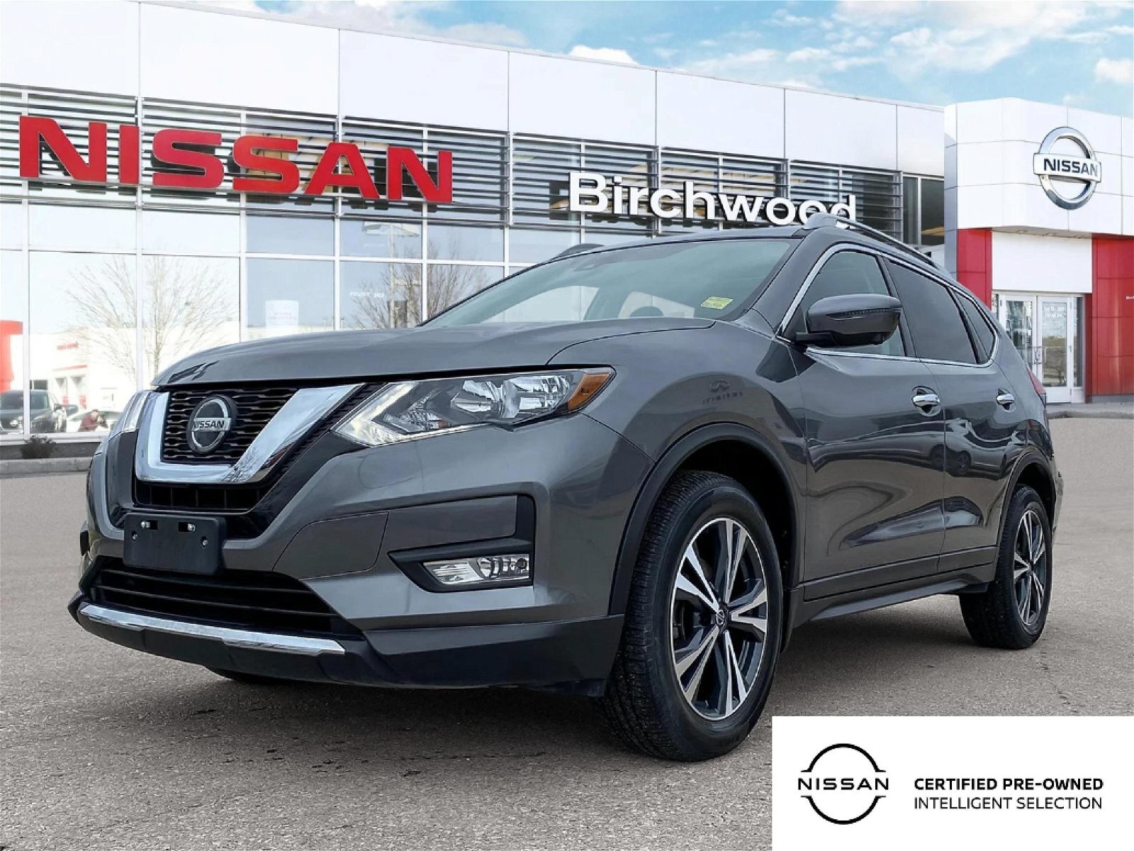 2020 Nissan Rogue SV Locally Owned | Low KM's
