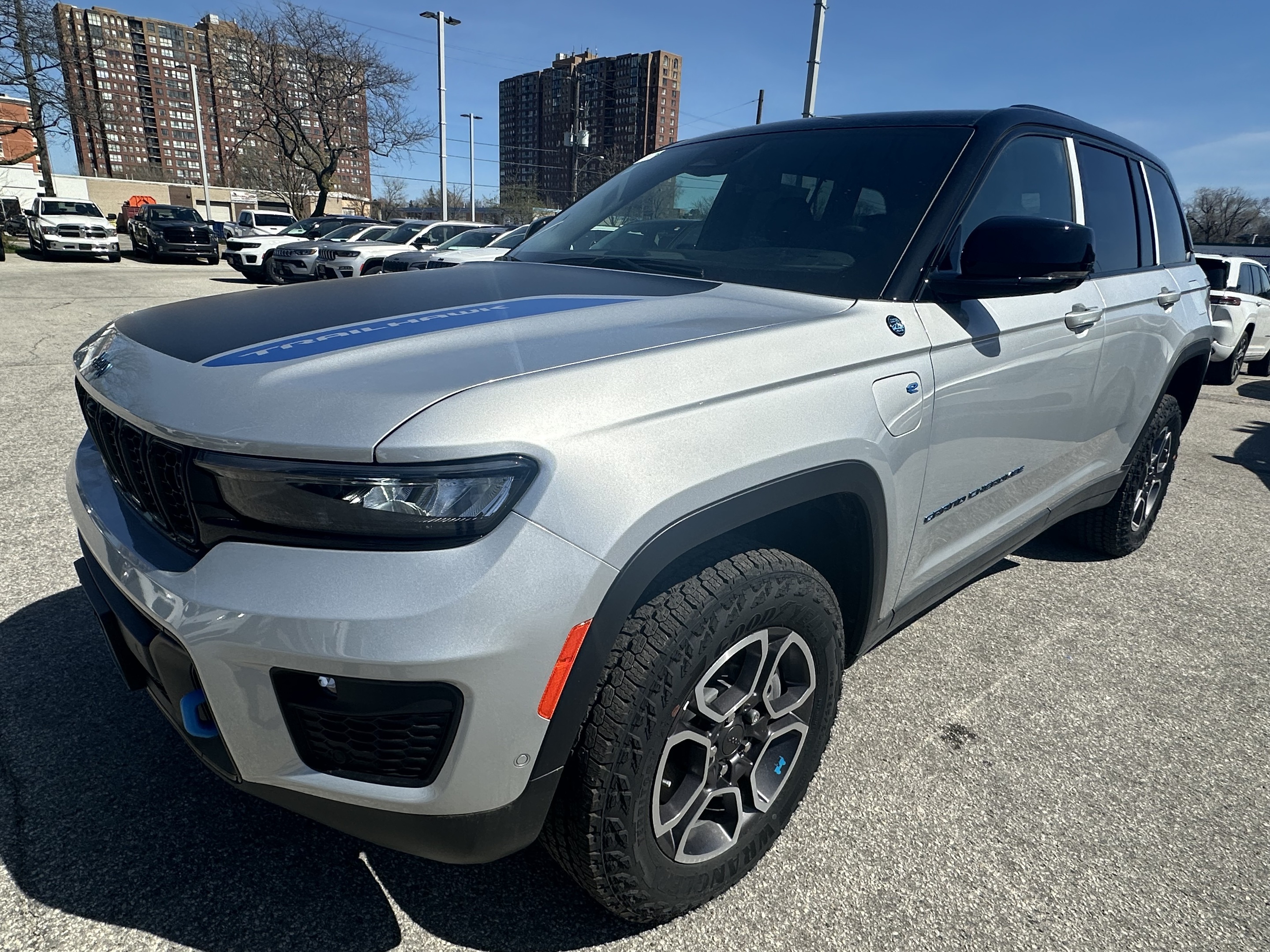 2023 Jeep Grand Cherokee Trailhawk 4xe-New Car Special!