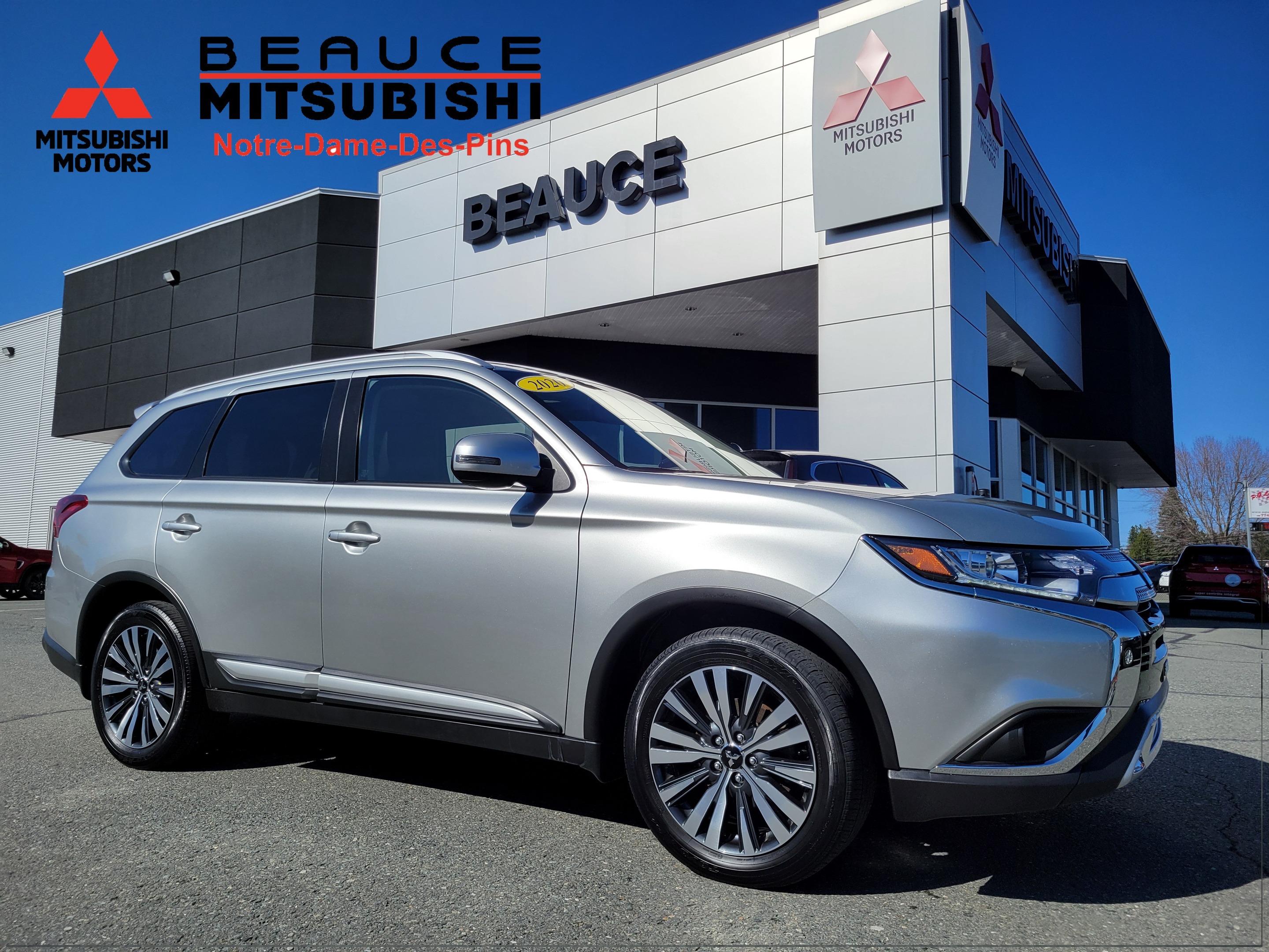 2020 Mitsubishi Outlander EX S-AWC - TOIT - MAG 18' - 7 PASSAGERS - HITCH