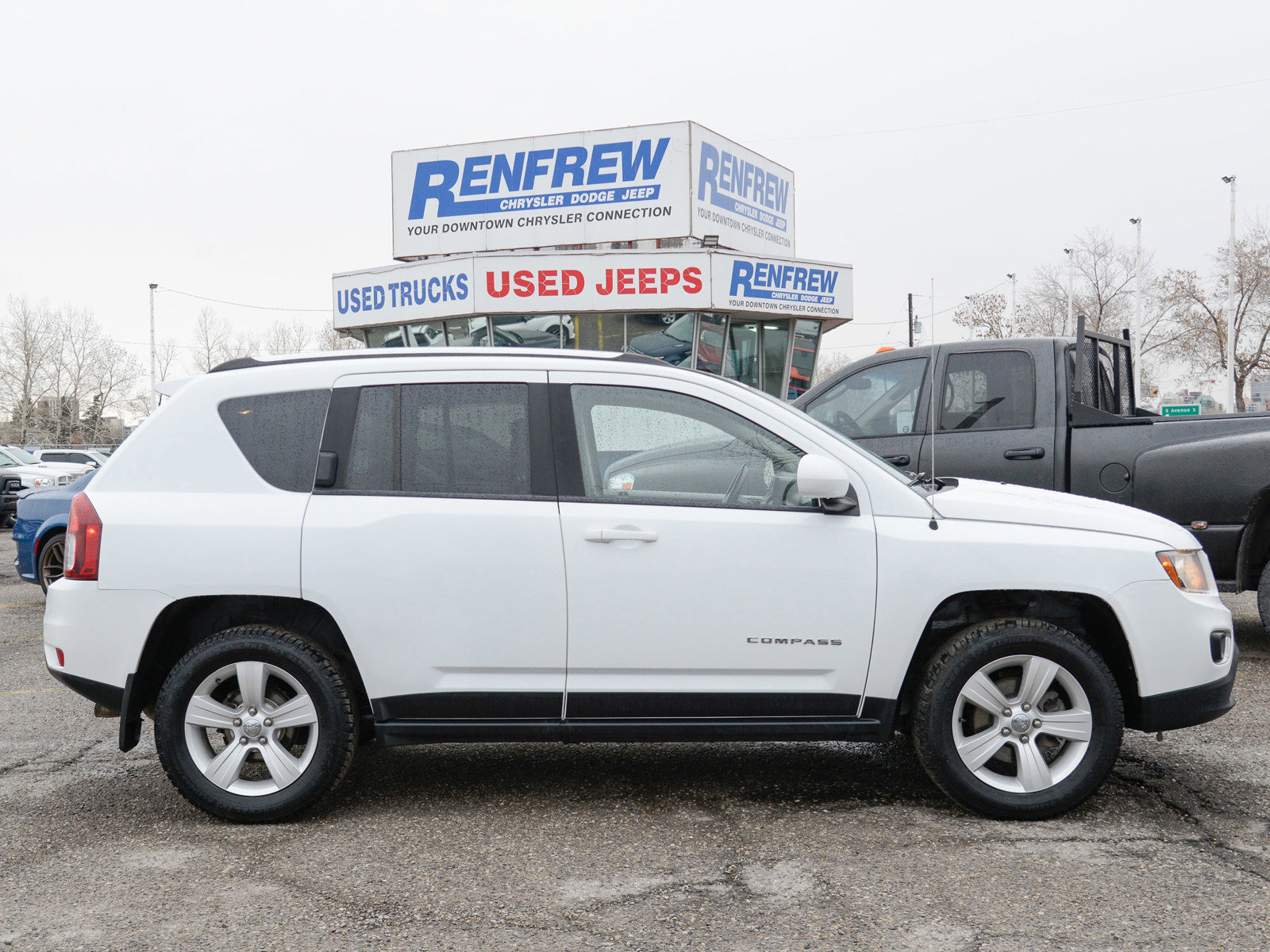 2015 Jeep Compass High Altitude 4x4, Sunroof, Heated Leather
