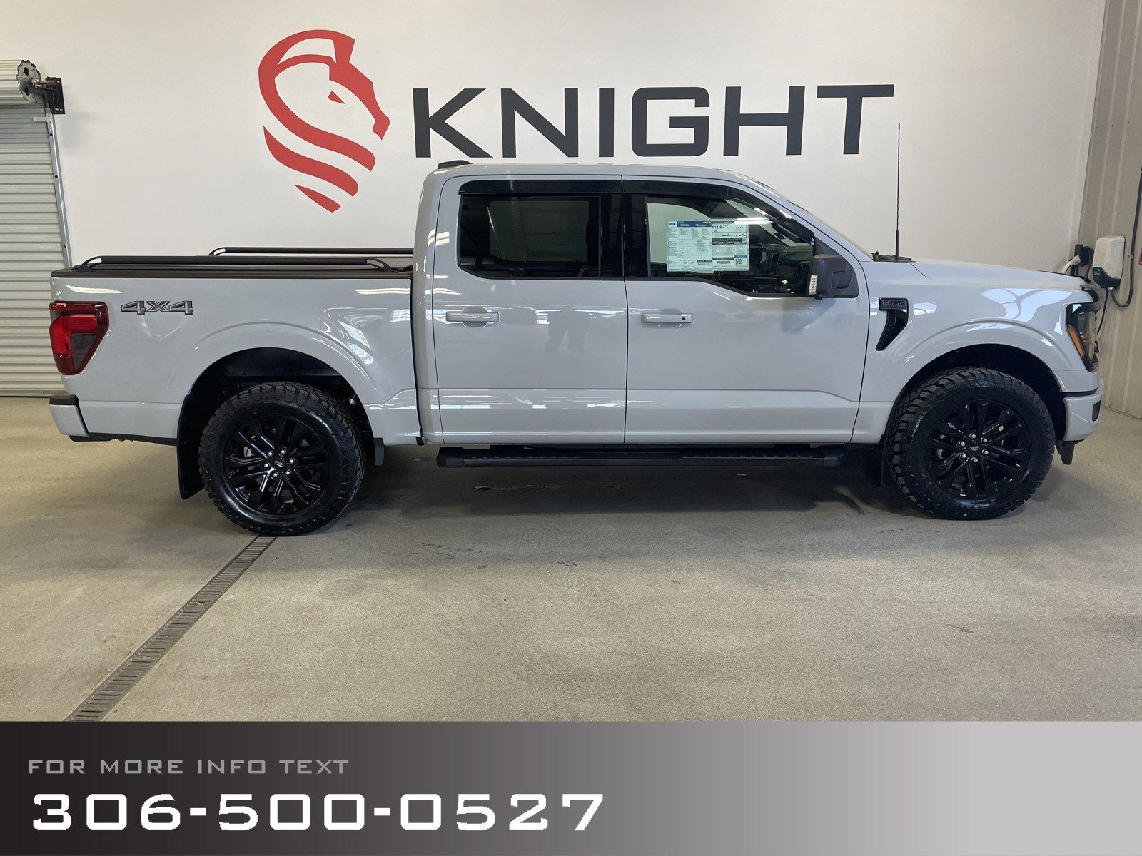 2024 Ford F-150 XLT w/Black Pack Leather Seat & Black Appearance P