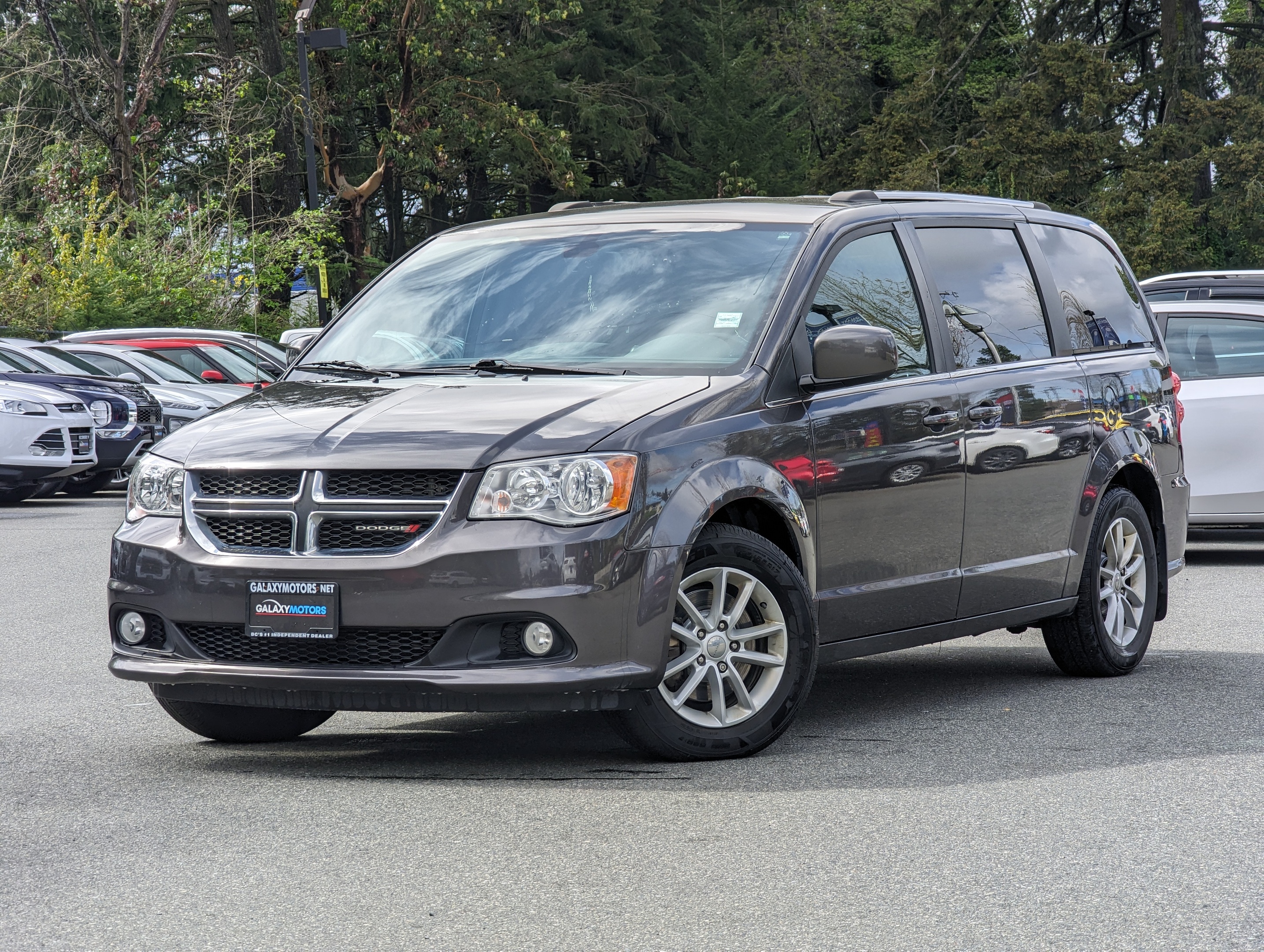 2020 Dodge Grand Caravan SXT - No Accidents, Power Doors/Gate, Navigation