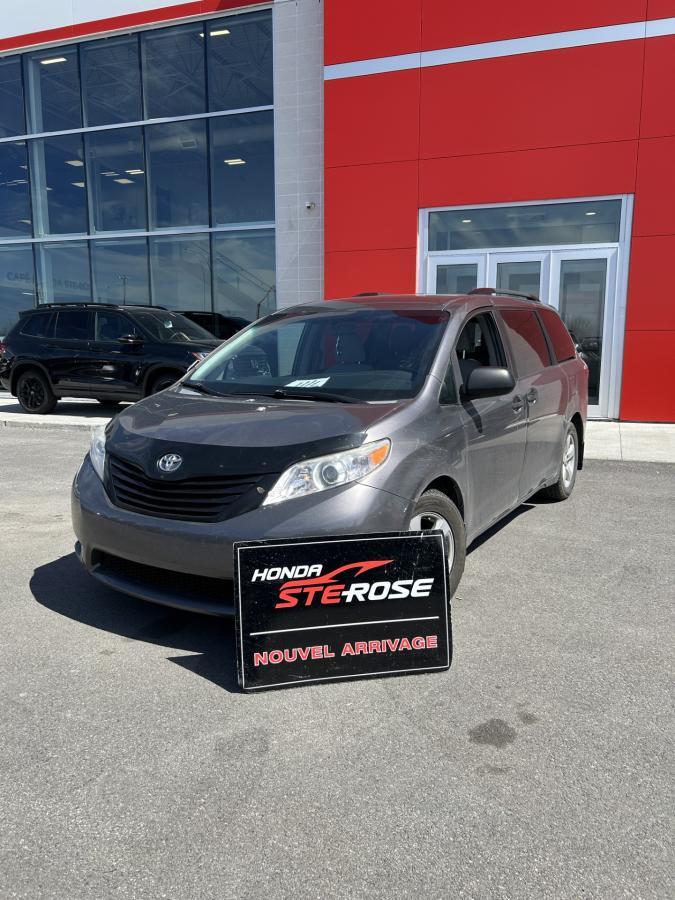2015 Toyota Sienna 7 places