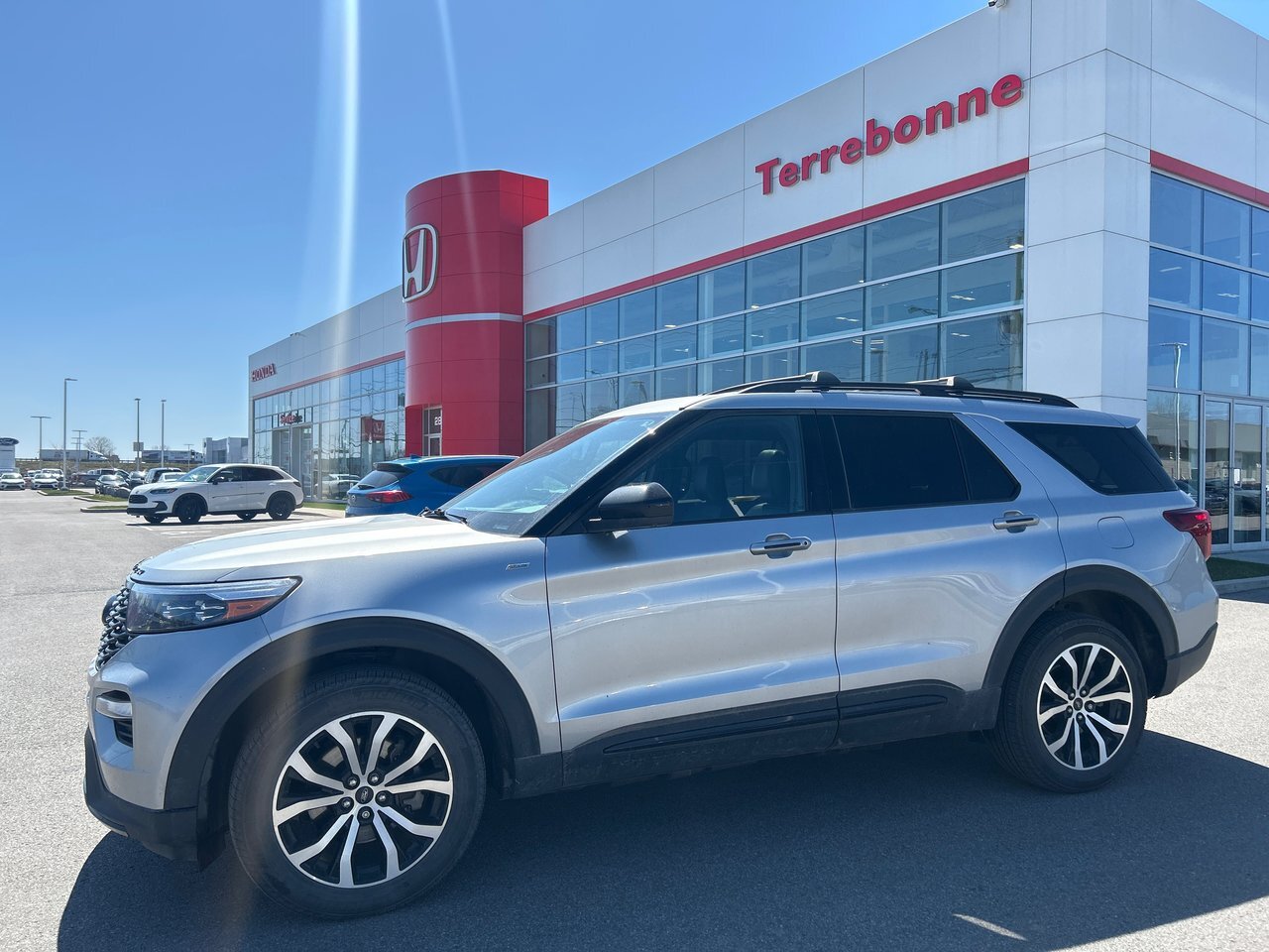 2022 Ford Explorer ST-Line Toit panoramique