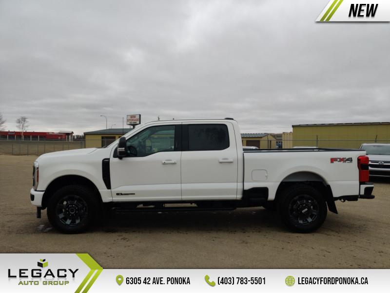2024 Ford F-350 SUPER DUTY Lariat  - Leather Seats